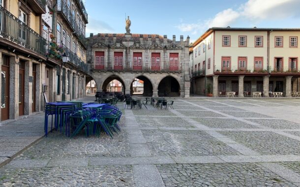 Impacto da pandemia na economia divide Câmara de Guimarães