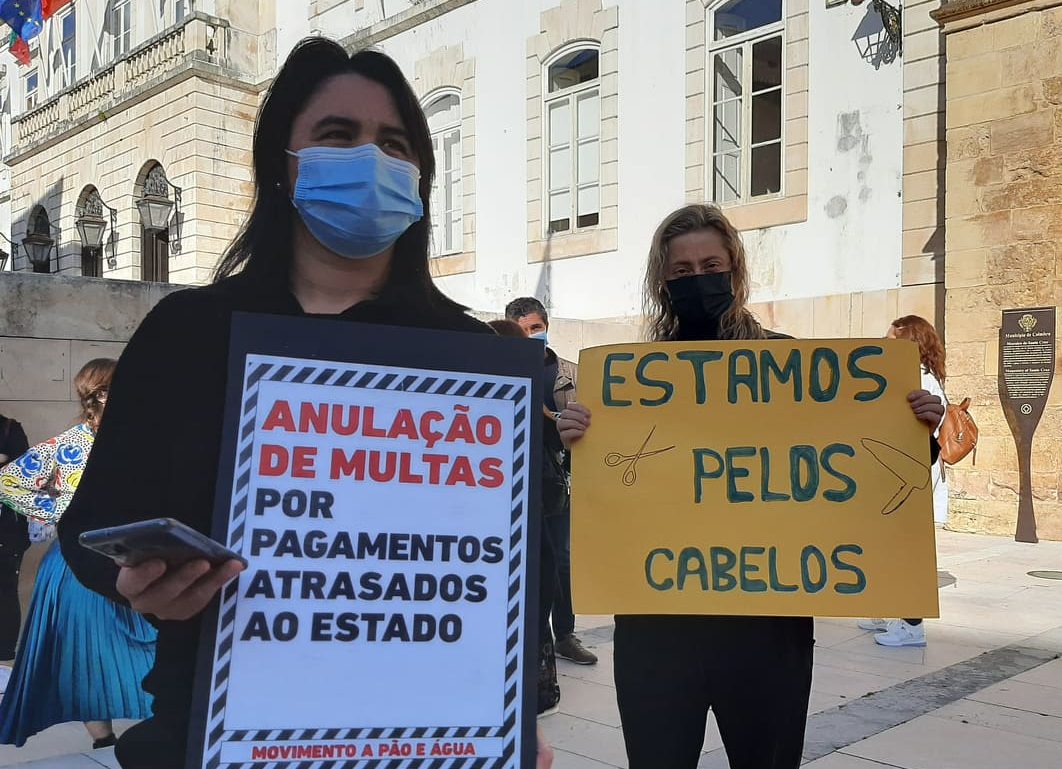 Metade dos cabeleiros e barbeiros fecha portas em 15 dias, revela inquérito