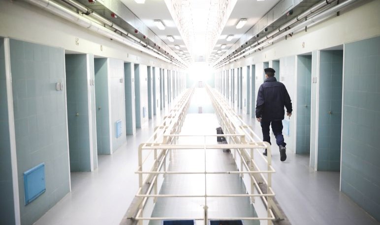 Aberta investigação a morte de recluso na cadeia de Braga