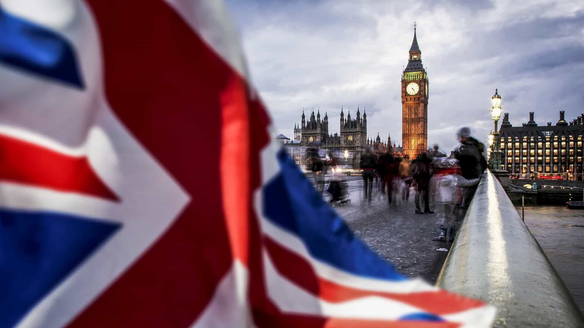 Portugueses sem estatuto de residente no Reino Unido arriscam hostilidade, avisa cônsul