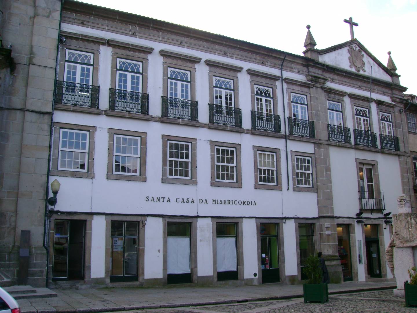 Trabalhadores da Misericórdia de Guimarães em greve contra “assédio, perseguição e repressão” esta segunda-feira