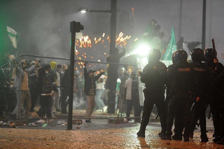 PSP identifica 30 cidadãos e detém três na sequência dos festejos do Sporting CP