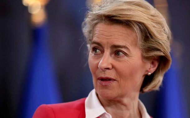Ursula Von der Leyen garante que certificado de imunidade é para aplicar “em Junho”