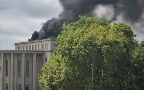 Maçarico começou fogo no Palácio da Justiça do Porto