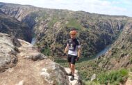 Tony Soares pela Grande Rota do Douro Internacional entre cães, paisagens que alimentam a alma e bike embalada em sacos de lixo