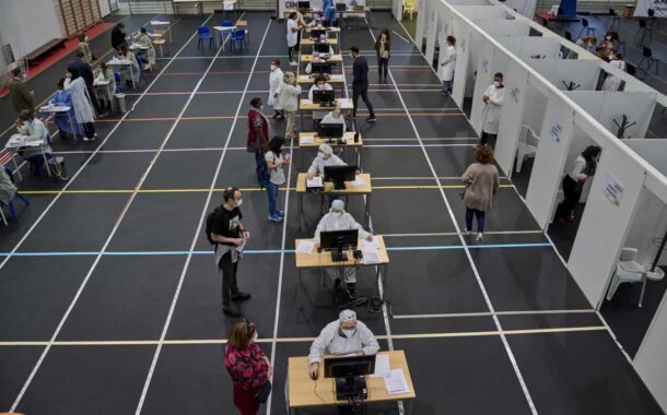 Autoagendamento para maiores de 18 anos retomado este sábado