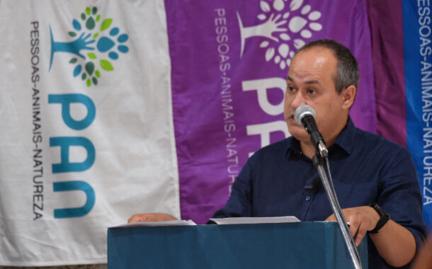 Autárquicas. Candidato do PAN à Câmara de Guimarães reúne com projecto de apoio à comunidade LGBTQIA+