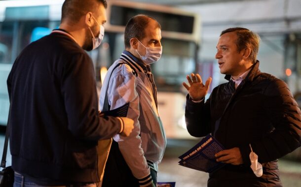 Autárquicas. Hugo Pires garante transportes gratuitos em encontro madrugador com trabalhadores dos Transportes Urbanos de Braga