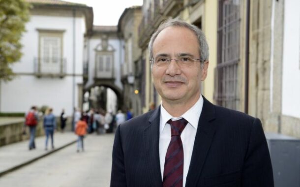 Socialista Domingos Bragança reeleito presidente da Câmara de Guimarães