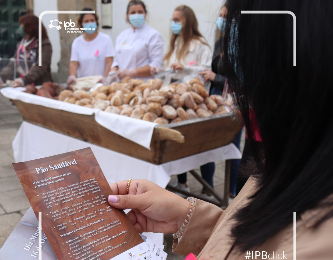 Padaria de Bragança distribui pão em troca de donativo para Liga Portuguesa Contra o Cancro