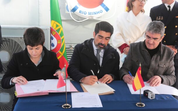 Autarcas do Alto Minho e Galiza assinam reconhecimento de fronteira no rio Minho