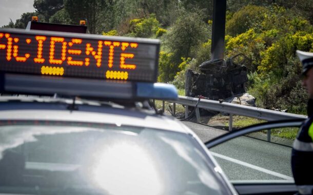 Condutor alcoolizado em contramão provoca colisão na A28