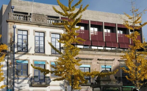 Tribunal de Menores de Braga devolve à mãe criança que lhe fora retirada à nascença