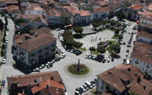 Tirar carros do centro histórico de Monção custa 1 milhão de euros