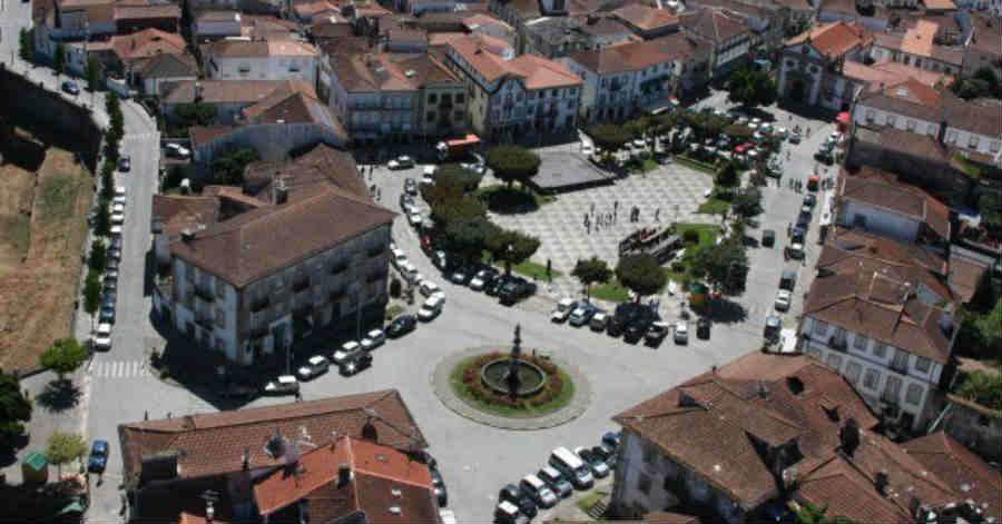 Tirar carros do centro histórico de Monção custa 1 milhão de euros