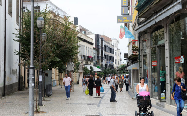 Câmara de Braga ‘perde’ dois milhões com descidas nas taxas do IMI e do IRS em 2022