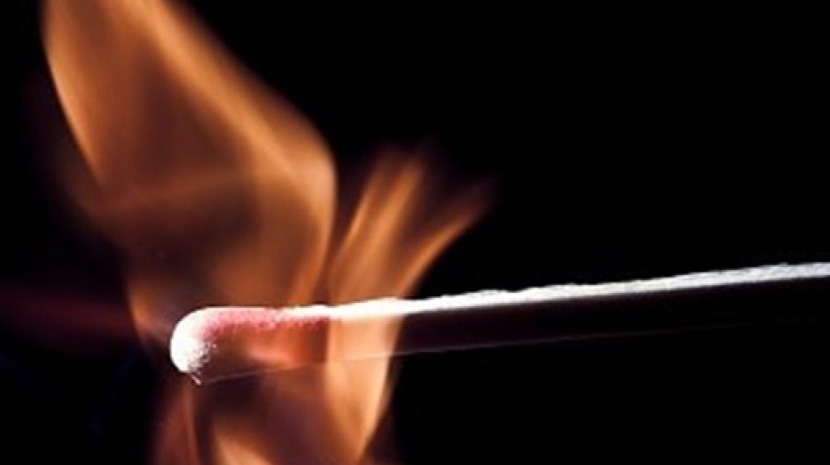 PJ/Braga deteve mulher que incendiou casa onde residia filho menor em Ponte de Lima por vingança