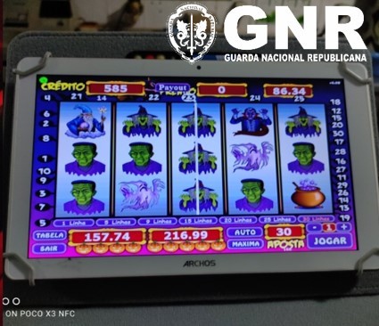 Casal detido por exploração e prática de jogo ilegal em Famalicão