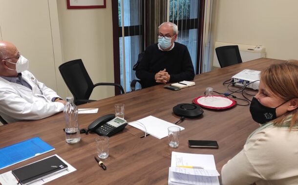 Legislativas. ‘Verdes’ apelam à defesa do SNS em visita ao hospital de Guimarães