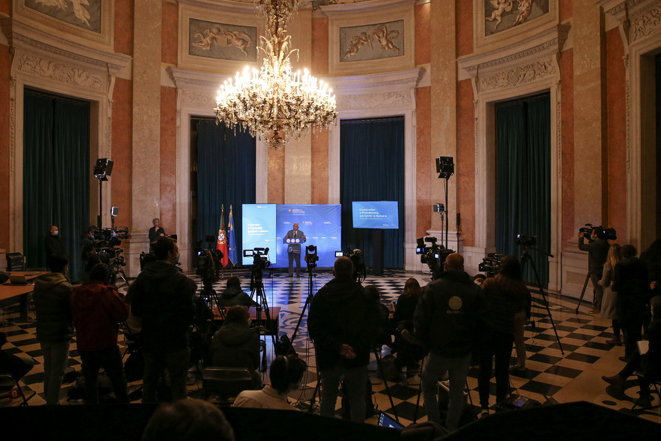 Covid-19. Governo convoca Conselho de Ministros extraordinário para esta terça-feira