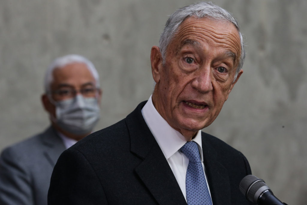 Marcelo admite “retoque legislativo” para isolados votarem