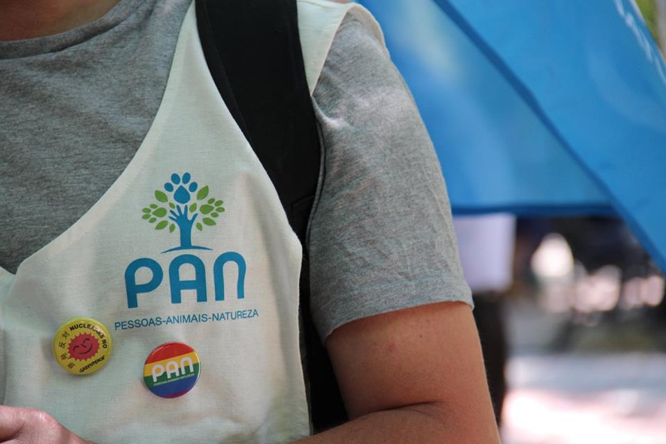 PAN inicia pré-campanha eleitoral com visita a rios poluídos de Braga e Barcelos