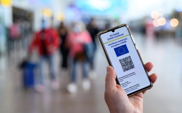 Bruxelas admite problemas nos certificados de vacina de reforço em Portugal