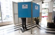 Mais de 69 mil membros das mesas de voto convocados para receber reforço da vacina