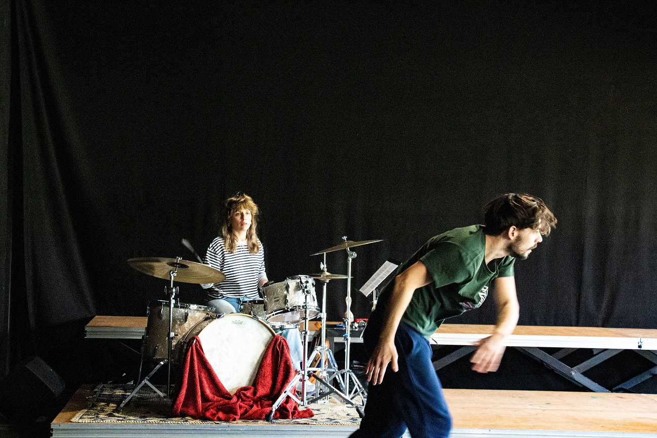 Teatro da Didascália “reivindica” em Guimarães o rock enquanto forma de resistência (10 a 12 MAR)
