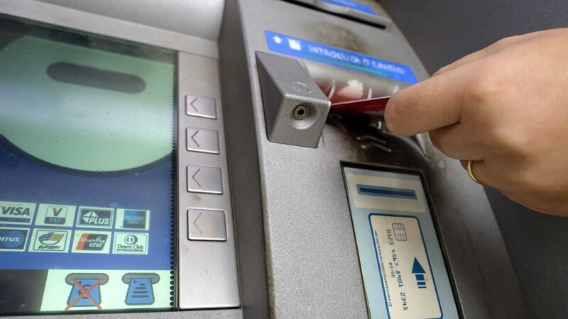 Rede multibanco regista falhas em todo o país