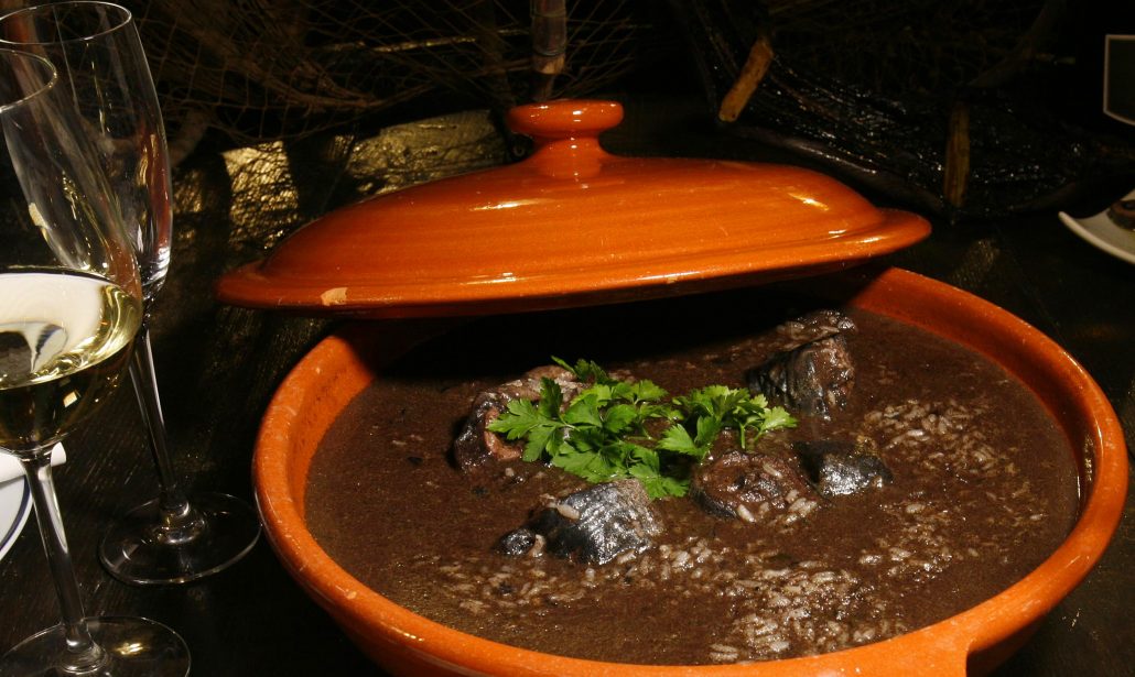 Lampreia do Cávado regressa à mesa dos restaurantes de Esposende a partir de dia 19