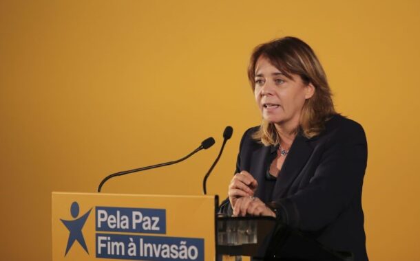 Bloco de Esquerda quer saber quantos imóveis e aviões têm os oligarcas russos em Portugal