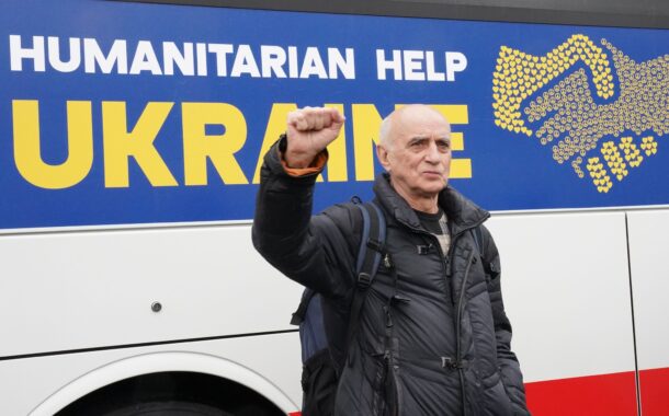 Ucraniano de 73 anos parte à ‘boleia’ de autocarro de Braga para ir combater os russos