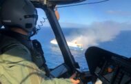 Navio com milhares de carros de luxo afunda ao largo dos Açores