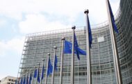 Bruxelas quer revogar “imediatamente” os passaportes dourados e pede maior controlo de vistos