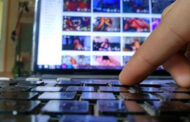 Dois homens acusados de mais de 42 mil crimes de pornografia de menores