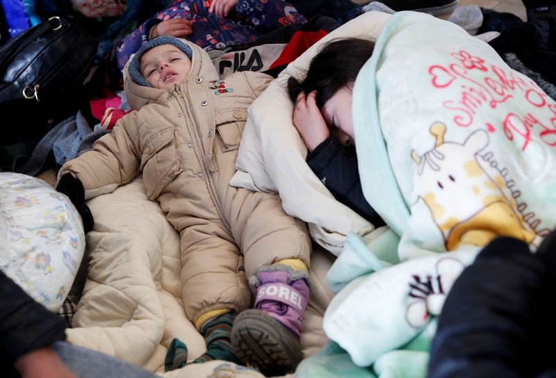Póvoa de Lanhoso cria linha telefónica de apoio a refugiados