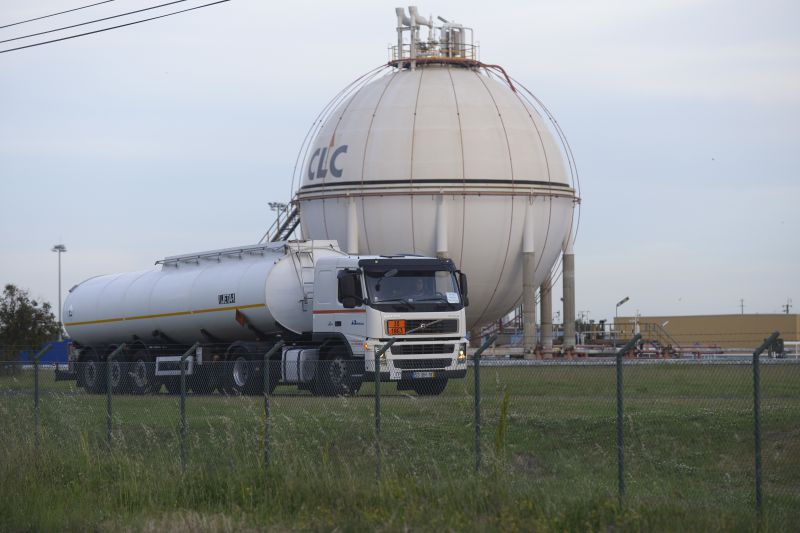 Agência Internacional de Energia alerta para risco da “maior crise” de abastecimento de petróleo em décadas”