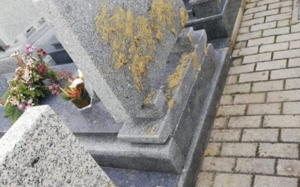 Vândalos profanam com estrume cemitério em Famalicão