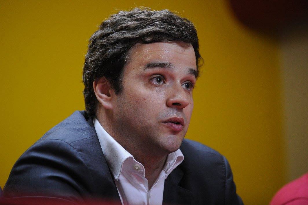 PS Braga quer mais comparticipação municipal no custo das refeições escolares. Maioria PSD/CDS chumba proposta