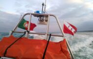 Jovem de 14 anos resgatada do mar em Caminha
