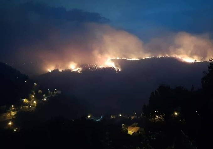 Fogo queima 1.400 hectares no Parque Peneda Gerês