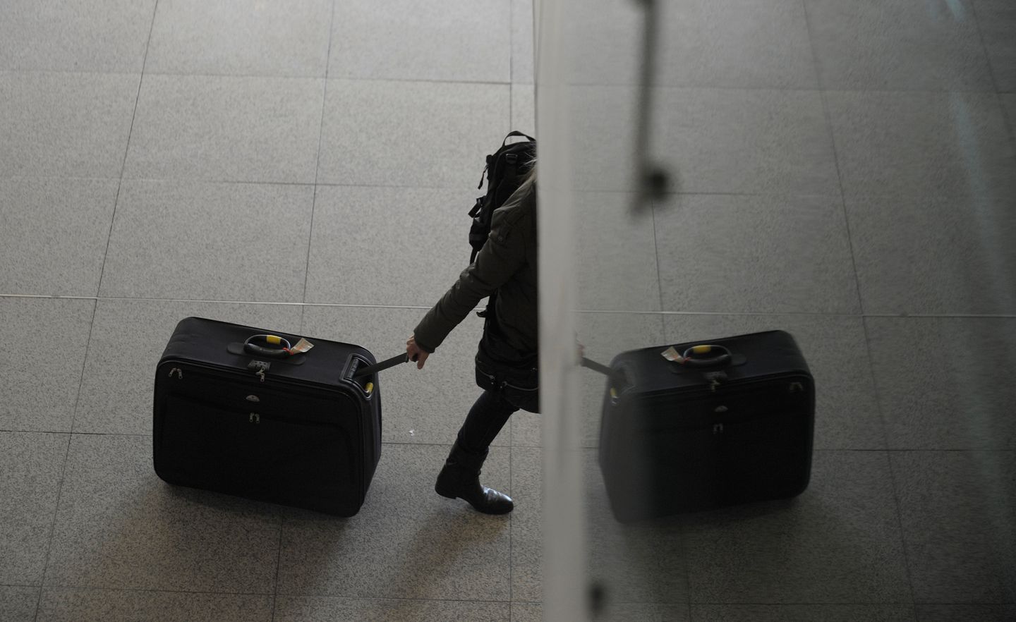 Detidos mais dois funcionários do aeroporto de Lisboa por suspeitas de tráfico de droga