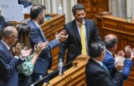 Chega abandona AR em protesto contra Augusto Santos Silva