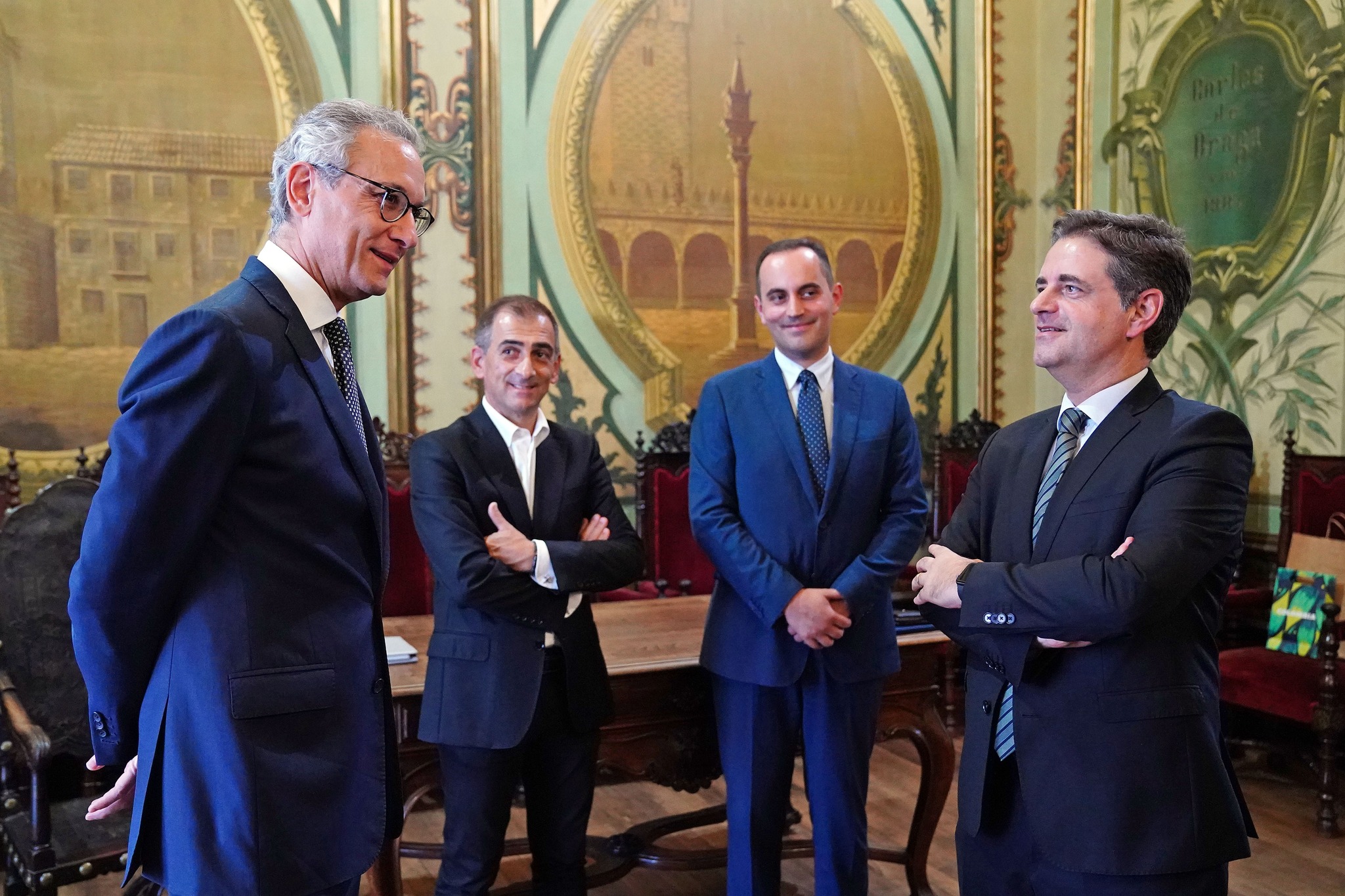 Embaixador da Colômbia em Portugal visita Braga