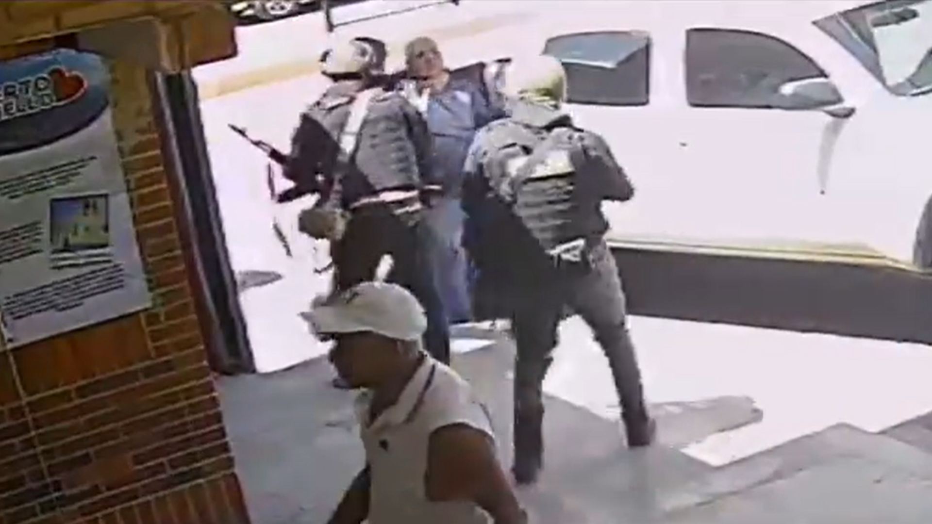 Cercados por “operação especial” da polícia, raptores libertaram comerciante português na Venezuela