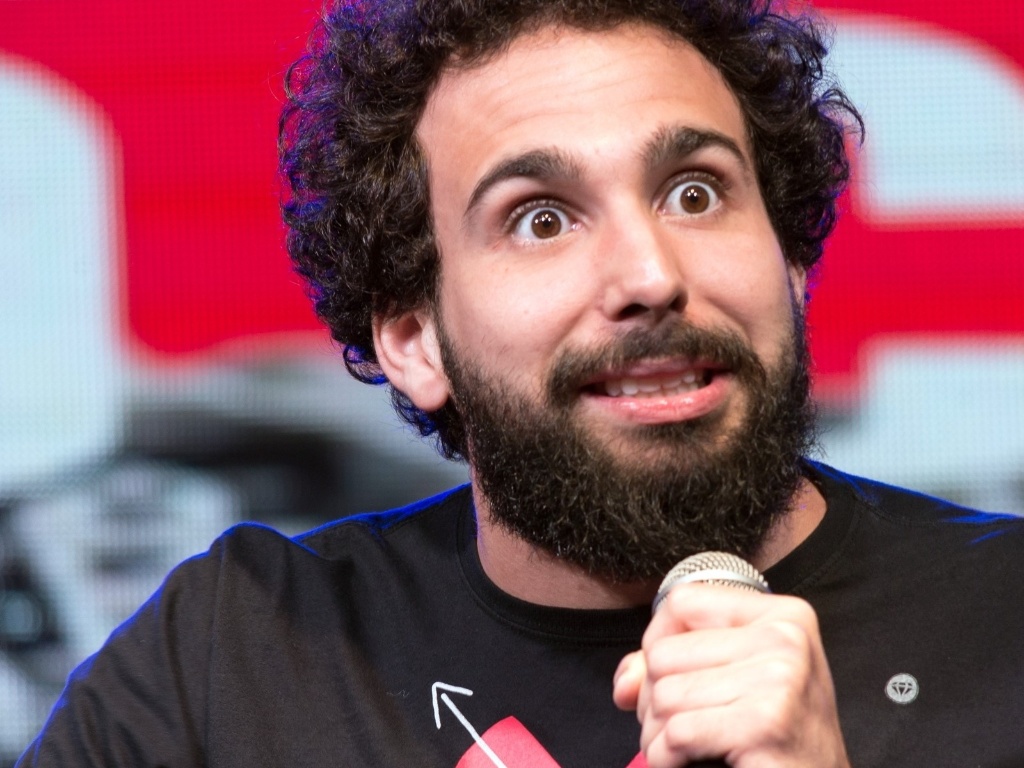 Stand-up do brasileiro Murilo Couto dia 23 em Guimarães