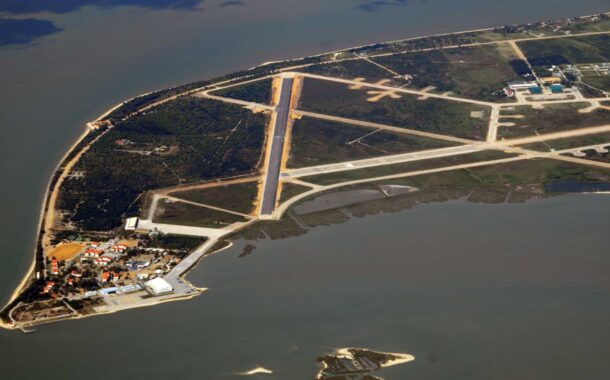 Bloco acusa Governo de dar “grande prenda” à empresa que adquiriu aeroportos