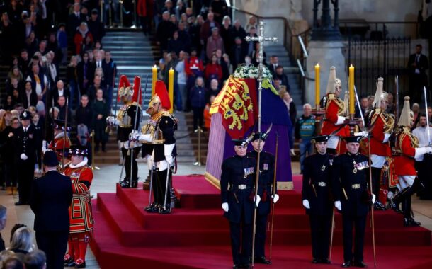 Marcelo prestou homenagem a Isabel II no velório em Londres