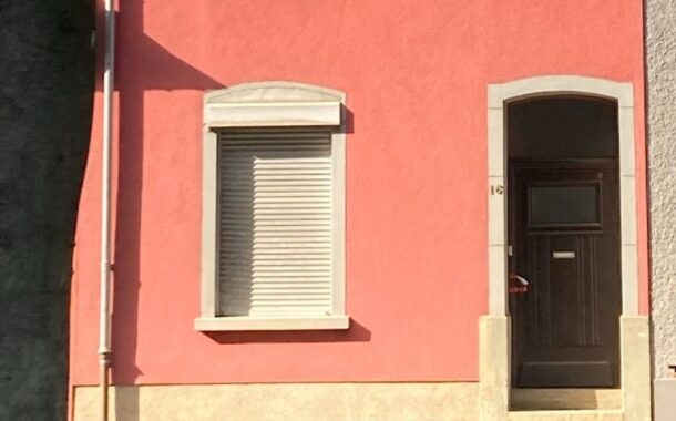 Polícia do Luxemburgo faz buscas em casa de portuguesa encontrada desmembrada em França